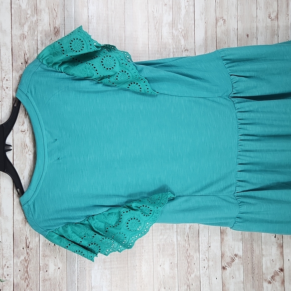 NWT, Indigo Poppy, Women's Teal top, short laced sleeves, with ruffle hemline. S - Picture 2 of 8